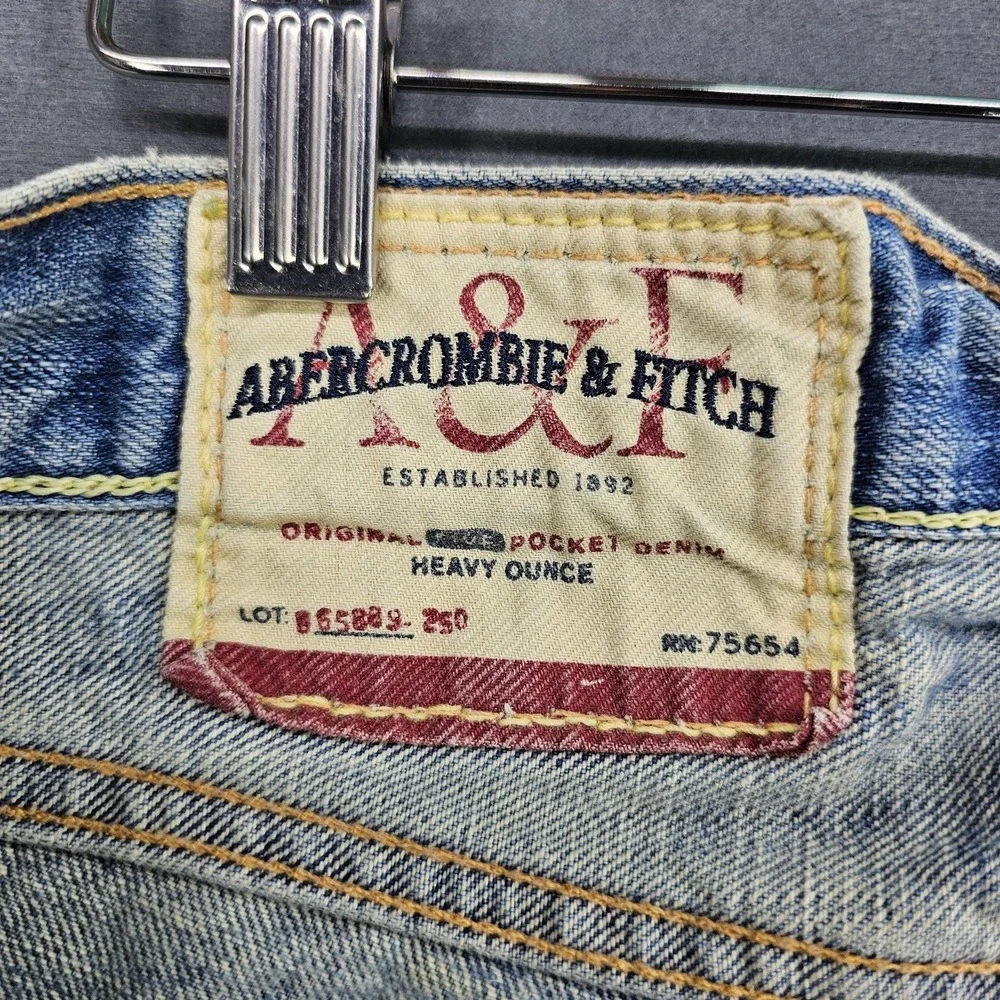 Abercrombie & Fitch Remsen Jeans Mens 32x32 Low Rise Slim Straight Button Fly